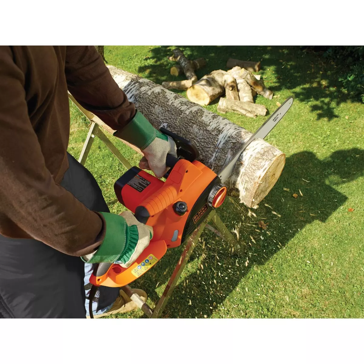 Black & Decker Tronçonneuse électrique BLACK+DECKER 2000w 40 Cm - BDCS20-QS 7 Black & Decker Tronçonneuse électrique BLACK+DECKER 2000w 40 Cm - BDCS20-QS – Image 5