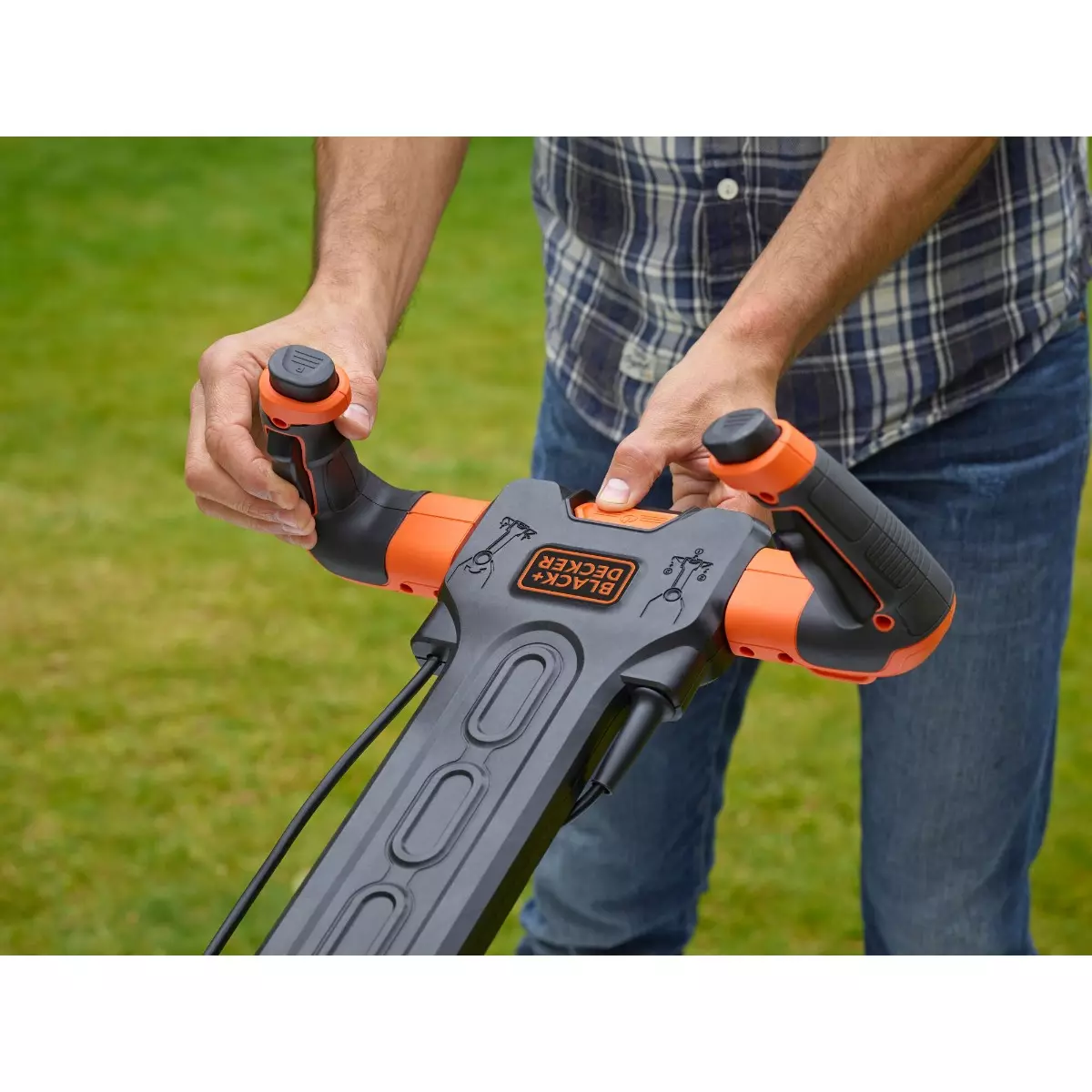 Black & Decker TONDEUSE 42CM 1800W EASYSTEER BLACK+DECKER - BEMW481ES-QS 10 Black & Decker TONDEUSE 42CM 1800W EASYSTEER BLACK+DECKER - BEMW481ES-QS – Image 8